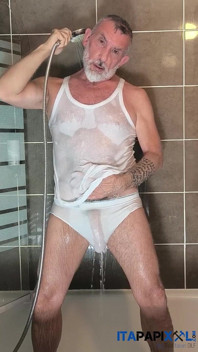Big Cock Mature Stepdaddy Getting Ready for French Guys