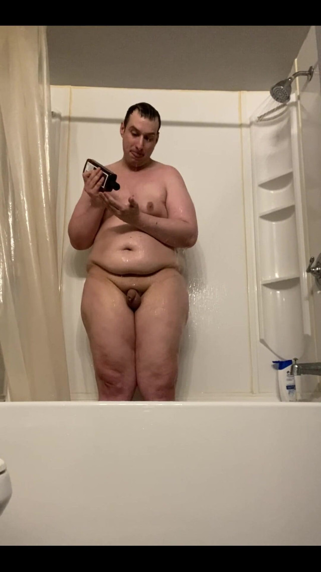 Quick Shower;) (CosmicJones)