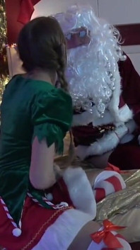 Noel Baba cezalandırılıyor