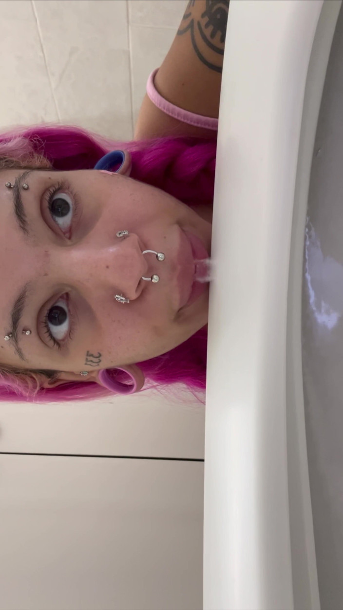 Nali Marie: Rubbing Pussy Juice on the Toilet Then Licking It up...