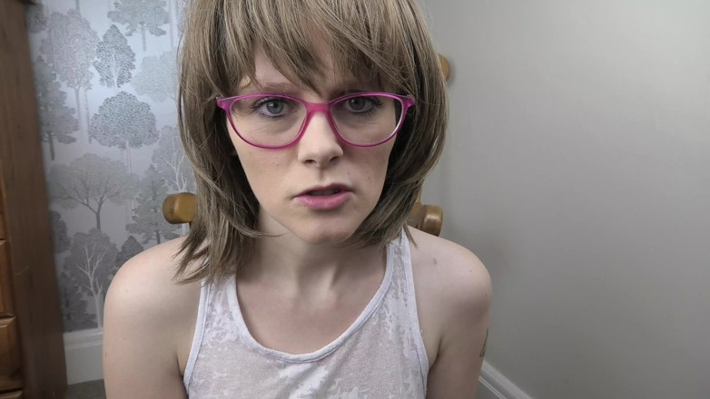 Sydney Harwin: Una stupida sorellastra