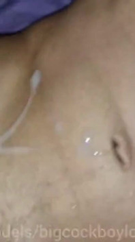 Ich habe 18 Jahre alt, zum ersten mal harter sex mit stöhnen und schreit bis zum abspritzen!