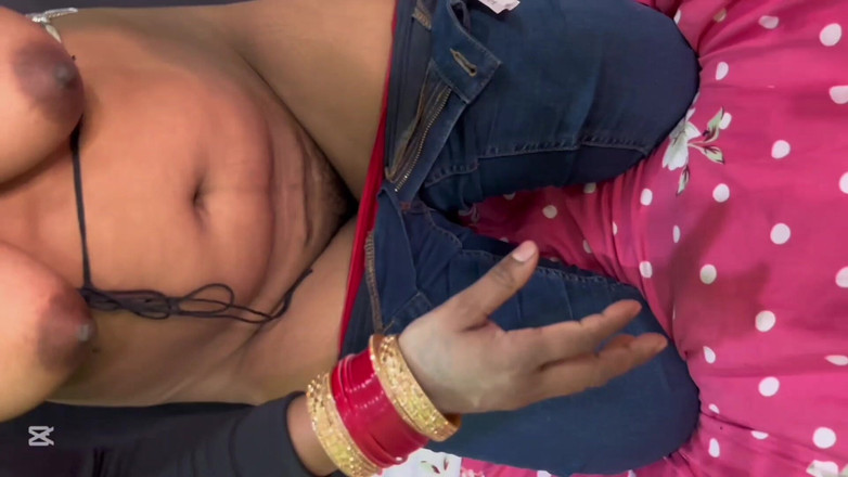 Royalbhabhi: Partie 1, sexe complet, Bahu Rani 