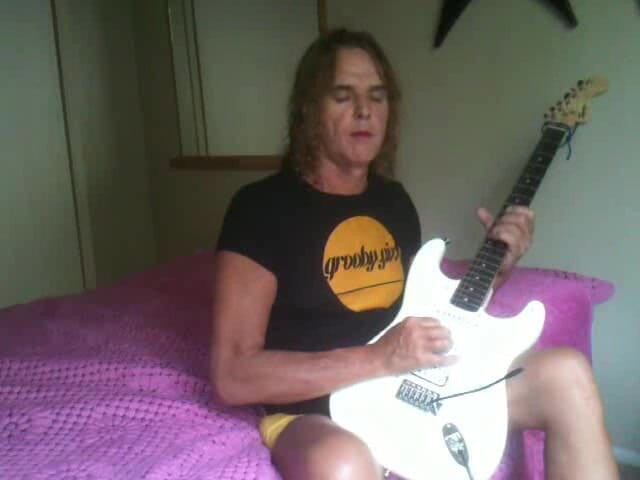 Lizzy Yum vintage and behind the scenes interviews: Lizzy yum vintage dan di balik layar 15