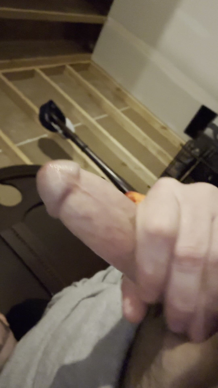 Falons Daddy: Xuất tinh cho bạn