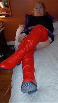 Nurse Vicki in Red Thigh High Boots Photos Turned to Video