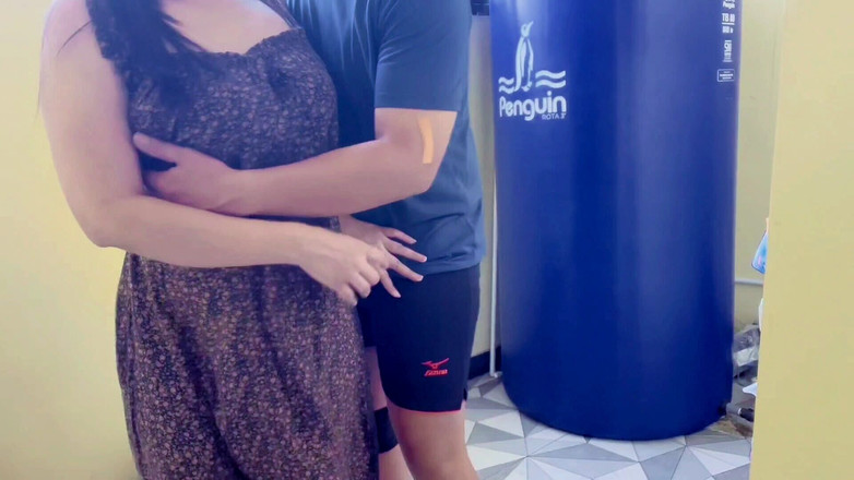 Nadalyne: Zabrałem macochę do starego magazynu i cieszyłem się jej opuchniętym...