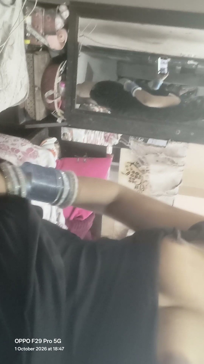 Lustybhabhi: Indian Bhabhi Fingering Pusy