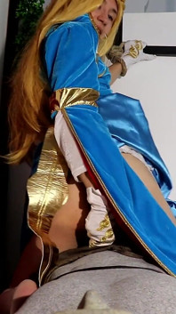 Il femboy Zelda catturato da Ganon in effeminato