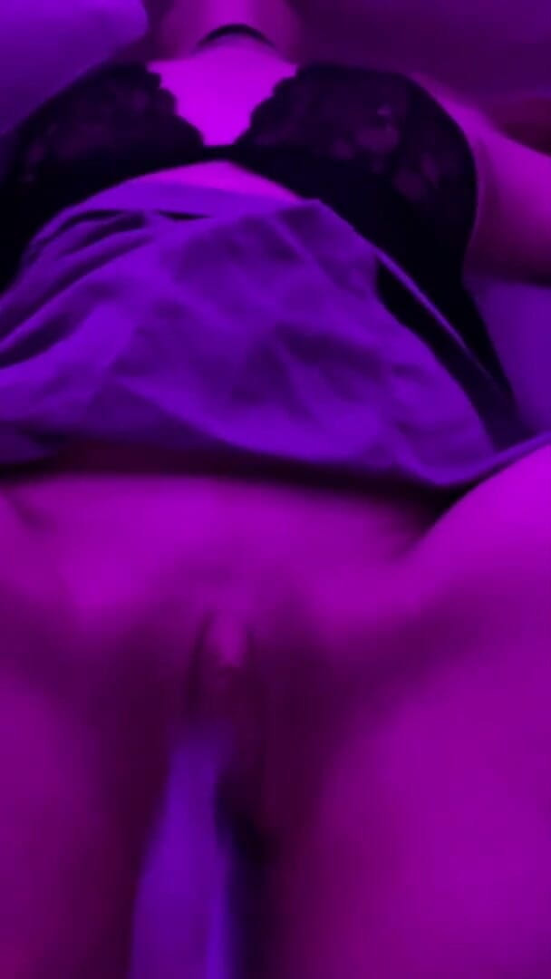 Fickna: Enorme orgasmo! ¡Sexy!
