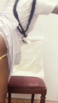 Eu fodi com minha melhor amiga safada da faculdade na sala de dança secretamente