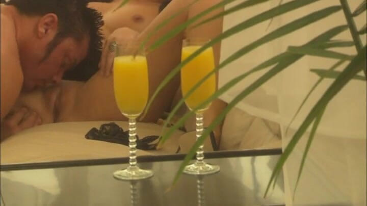 Cryptostudios: बहुत सुंदर युवा महिला उत्तेजित मर्द द्वारा जुनूनी सेक्स करती है