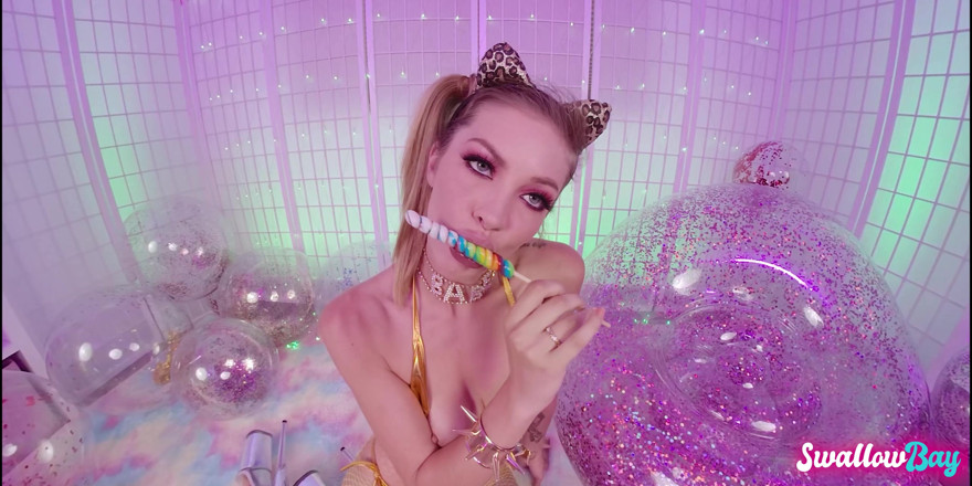 Swallowbay 2D: Fata minionă Leah Winters adoră sperma mea