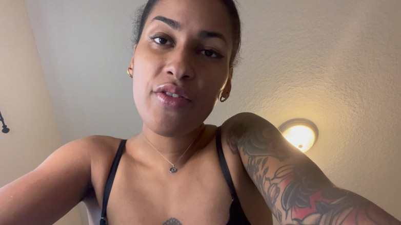 Mya Mula Goddess: Cucked och spotta på