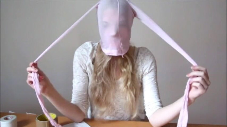 Selfgags classic: Giovane e provocante sessione di auto-gag della polacca! (Episodio 1 di 2)