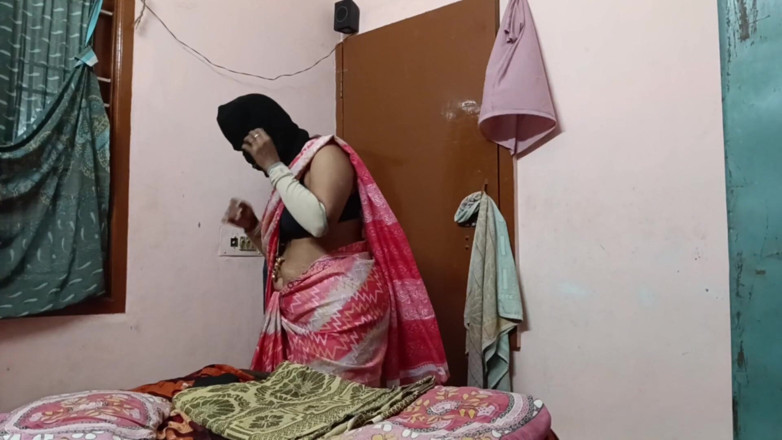 Benita sweety: Tamil Husband and Wife Hot Missionary Sex on Bed