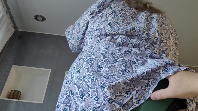 Peach Desert: Fucked Stepmommy and cum inside