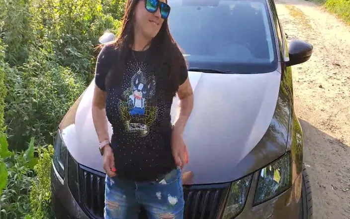 Emma_Alex: Stepsister Have Fun in New Car and in the Forest....