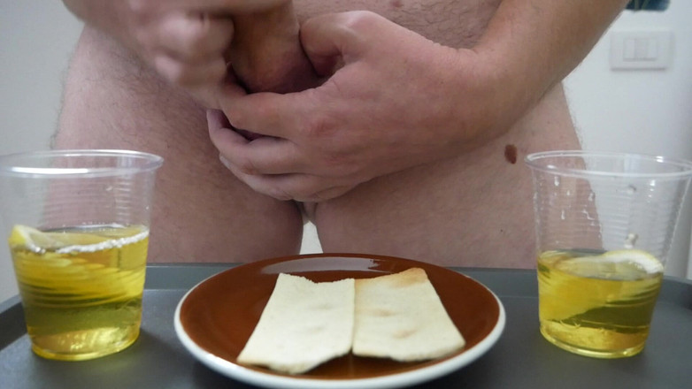 PeopleNeedCum: 开胃酒被提供！