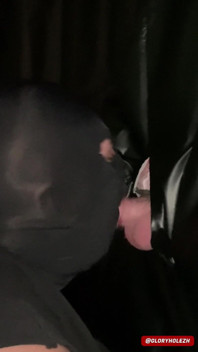 27 jahre alter hetero-albaner bekommt seinen ersten schwulen blowjob an meinem gloryhole.