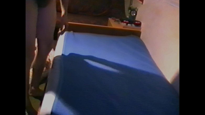 Mark Hannes: 20 yaşındayken çıplak sunum ve kambur mastürbasyon