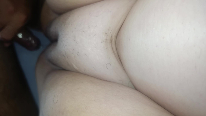 Cuckold Couple Swing: Saya isteri kulit putih yang hanya membuka kakinya untuk orang...