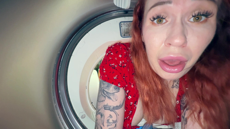 Toma Mur: Step Son Fucks Step Mom Stuck in Washer - Hot Creampie...