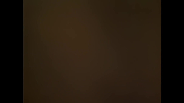 Blitzporn: ミス・アロヨ:自分自身でオーガズムを感じたい官能的なブルネット