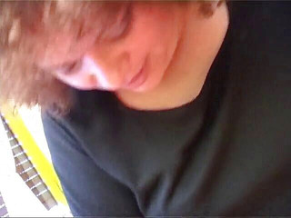 Ugly but HOT: Bbw italiana gode di un grosso dildo nella sua figa...