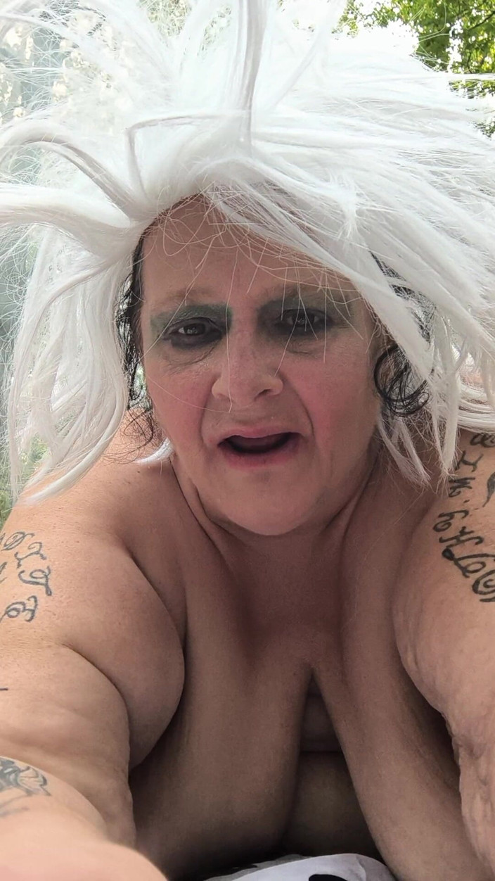 HerculesnVENUS: Mladší muž babičky v lese záludný šukání zezadu jako nikdo jiný,...