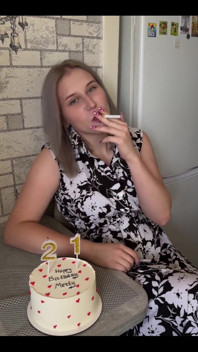 Smoking Before Cake