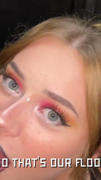 Alt Girl Ready Готова Трахаться Ради Банка Энергетического Питья.