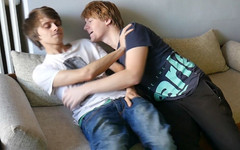 Ethan Alex: Svádí náctiletého bruslaře, aby mi dal footjob