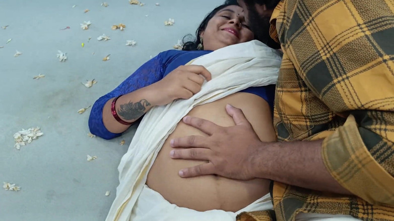 Vaigavarun45: My Girl Friend Day After Marriage First Night Sex Part - 2...