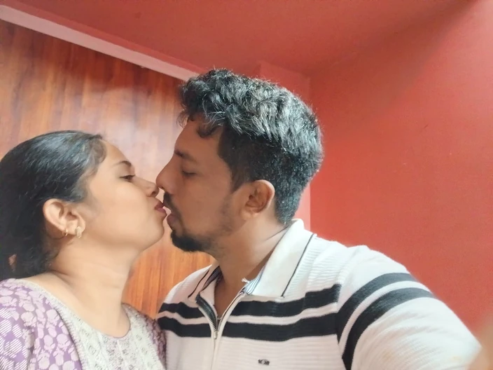 Apple Porn: Desi Couples Extreme Romance Tempted Him to Cum Inside Her...