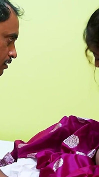 Horny Bhabi Wants Big Cock in Her Pussy Big Butt