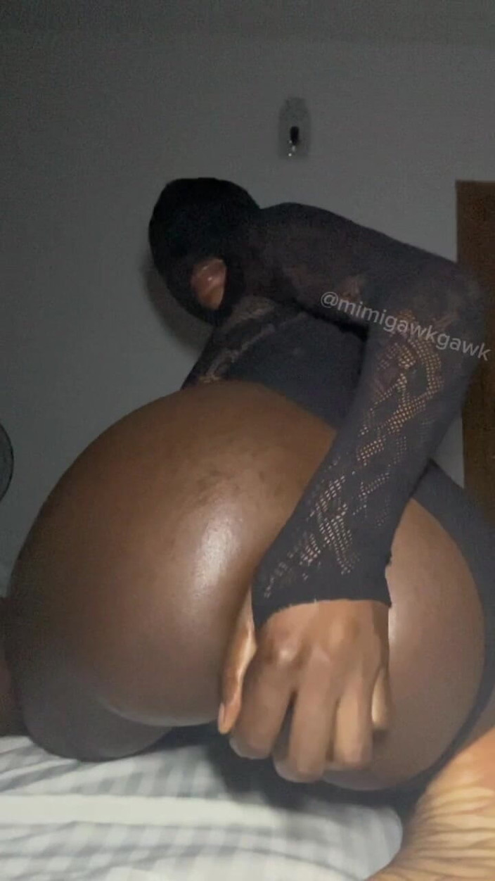 mimigawkgawk: 巧克力屁股操逼