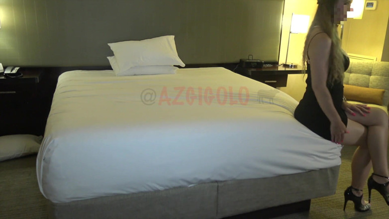 AZGIGOLO: Hot Times at the Hyatt: BBC Libby Pt. 1 (ハイアットのホット タイムズ: BBC リビー Pt. 1)