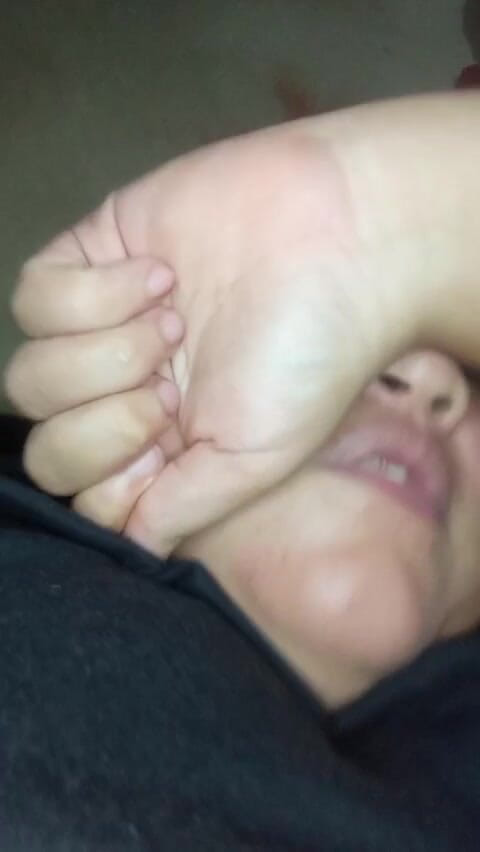 Gordita Culo Rico: Ibu tiri pelacur saya menghisap zakar saya dan akhirnya saya...