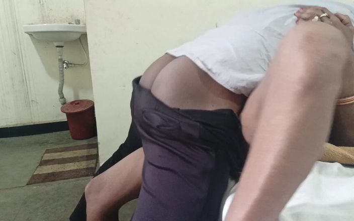 Desi Indian studio: Jebanie z Desi Village