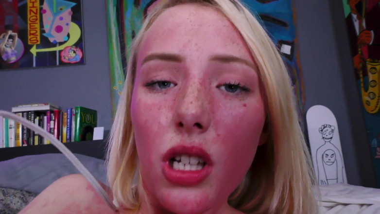 Mr. POV: Dixie Lynn Coos prosím, stříkej sem, nevlastní tati!