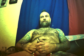 Phillholes: Enjoingbsex sólo