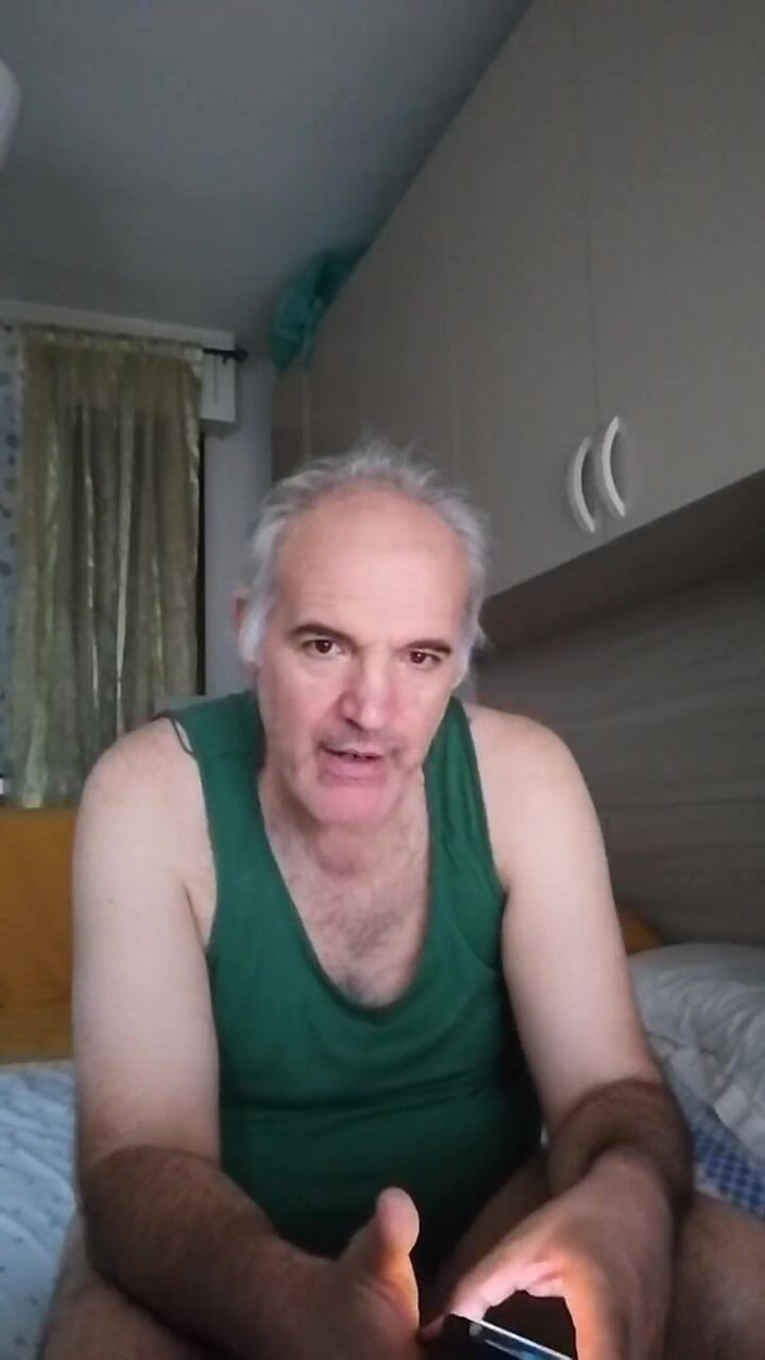 Setesesso7: Močit a vystříkat se v živém vystoupení online!
