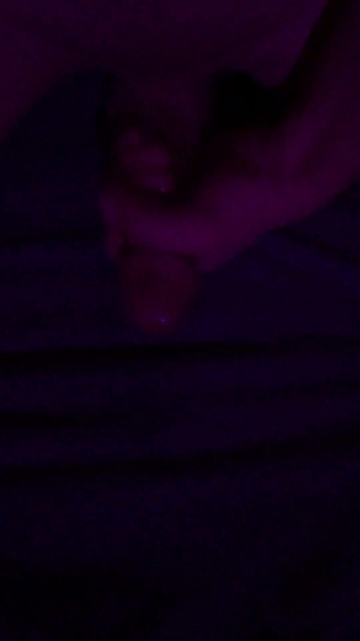 Femboy life: Dễ thương nữ tính chàng trai thủ dâm dương vật