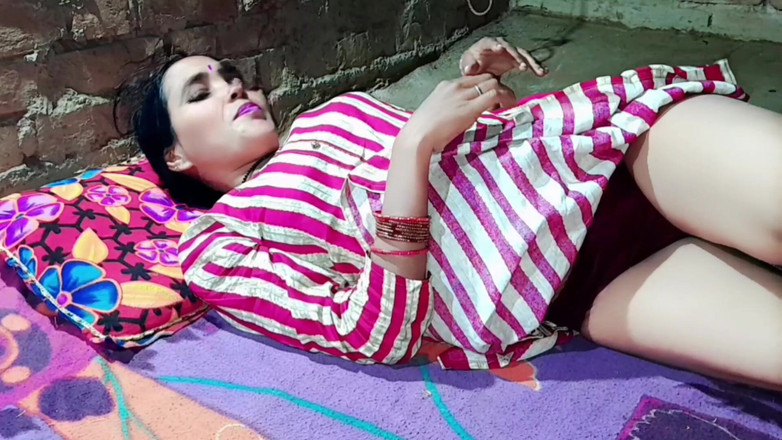 Renudbf: Schoonzus geneukt bij koud weer. Schoonzus voelde zich erg koud...