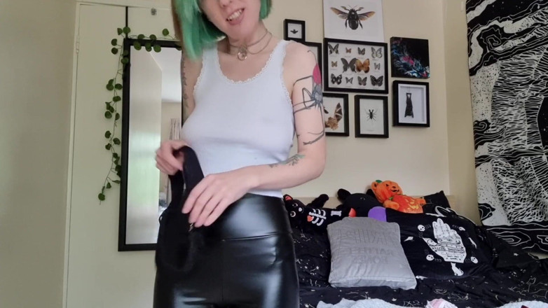 Fetpup: Showing you my dirty panties