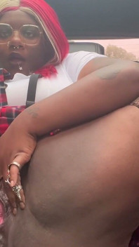 Gothic College Girl Masturbates and Squirts in Her Car