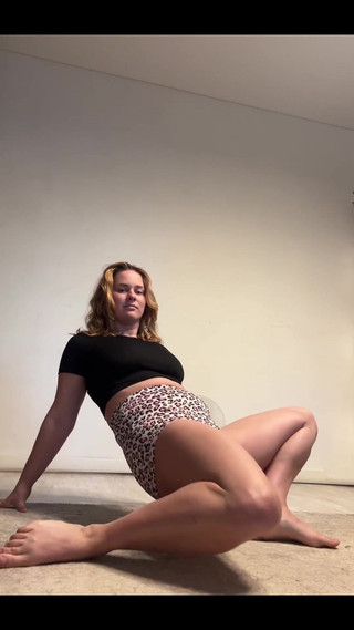 Fox Flame: ストレッチで一日を始める