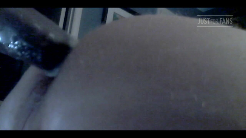 Love Getting Pounded (Robert Lacrosse)