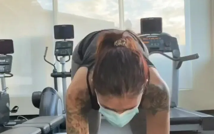 Adreena Winters: Some COVID friendly Monday motivation